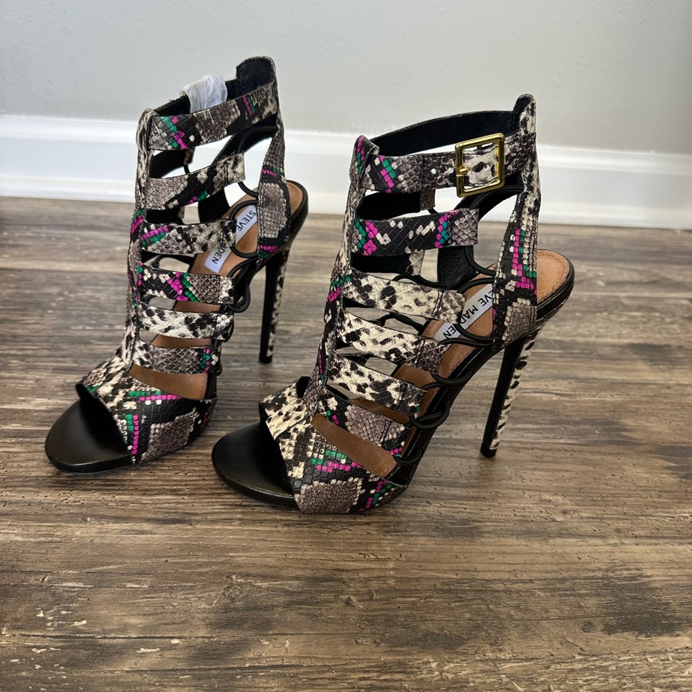 New Steve Madden Women’s Snakeskin Print Multicolor Sandals Heels Size 6.5